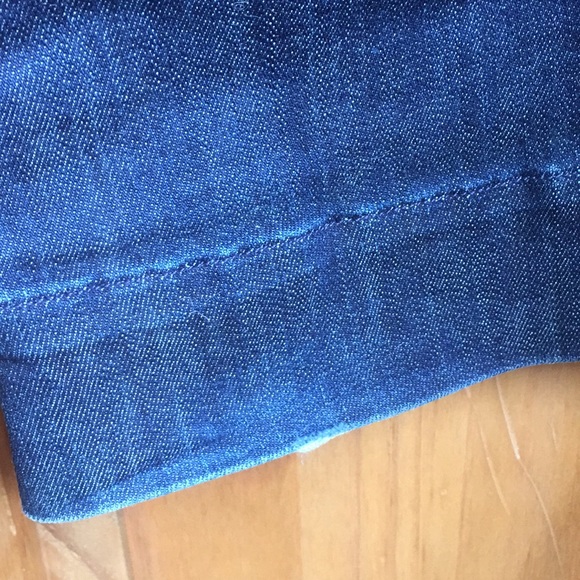 J Brand Jeans - Picture 5 of 10
